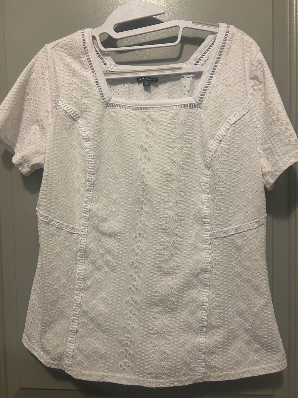 HANNAH Classic White Eyelet Square-Neck Short Sleeve Blouse Size L
